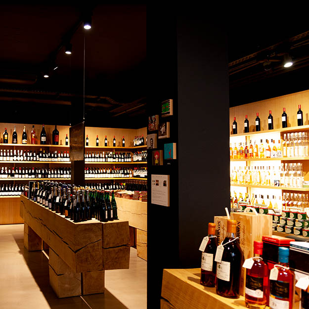 Weinstore im Münchner Zentrum Glockenbachviertel - Les Amis Du Vin